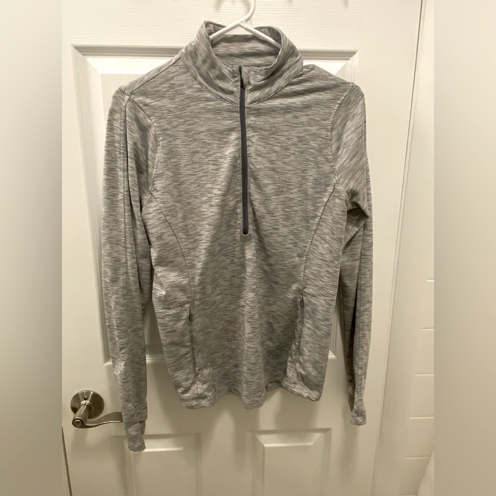 Road Runner athletic half zip Jacket size medium